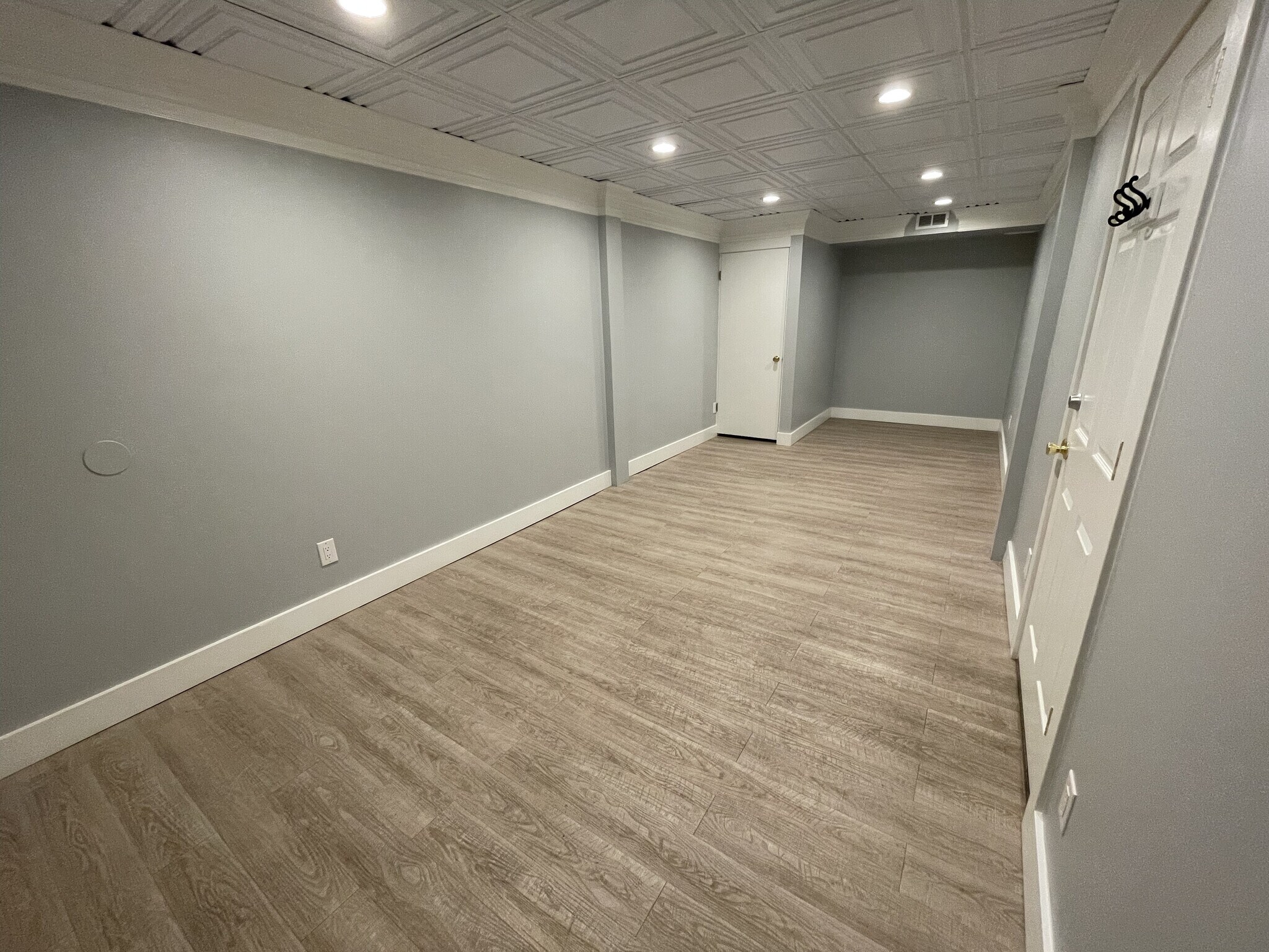 640 N Main St, North Salt Lake, UT à louer Photo intérieure- Image 1 de 16