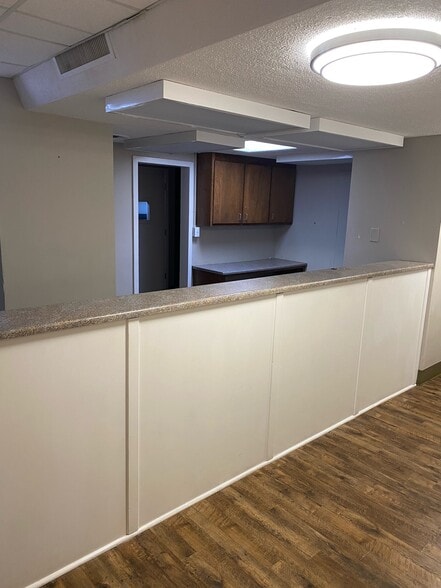 322 Memorial Dr, Greer, SC à louer - Photo intérieure - Image 3 de 8