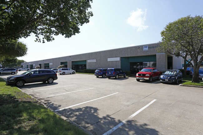 Plus de détails pour 11080 Grader St, Dallas, TX - Industriel à louer