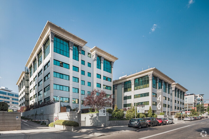 Avenida Manoteras, 46 B, Madrid, Madrid for lease - Primary Photo - Image 2 of 13