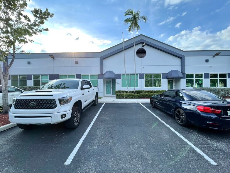 757 Shotgun Rd, Sunrise, FL for lease - Building Photo - Image 1 of 45