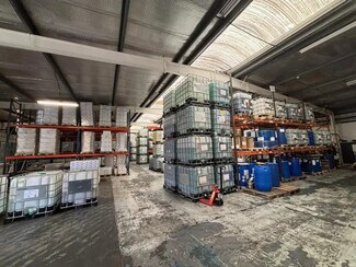 More details for 3 Avenue Des Frênes, Montigny-le-Bretonneux - Industrial for Sale