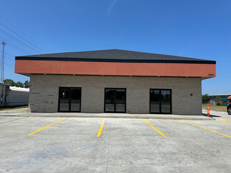 3003 N Baltimore St, Kirksville, MO à louer - Photo du bâtiment - Image 2 de 8