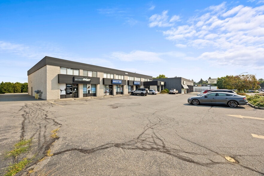 32905 Ventura Ave, Abbotsford, BC for lease - Building Photo - Image 3 of 8