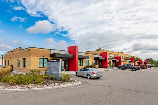 Plus de détails pour 2155 Dunwin Dr, Mississauga, ON - Bureau à vendre