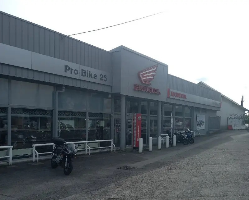 Flex in Besançon for sale Building Photo- Image 1 of 5