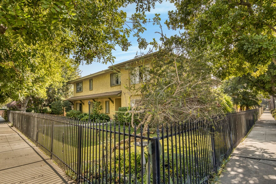 142 W Live Oak St, San Gabriel, CA for sale - Building Photo - Image 3 of 15