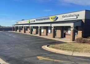 5815 E Riverside Blvd, Rockford IL - Services immobiliers commerciaux