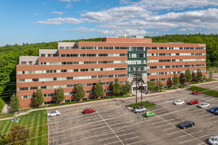 100 Fifth Ave, Waltham, MA for lease - Building Photo - Image 1 of 10