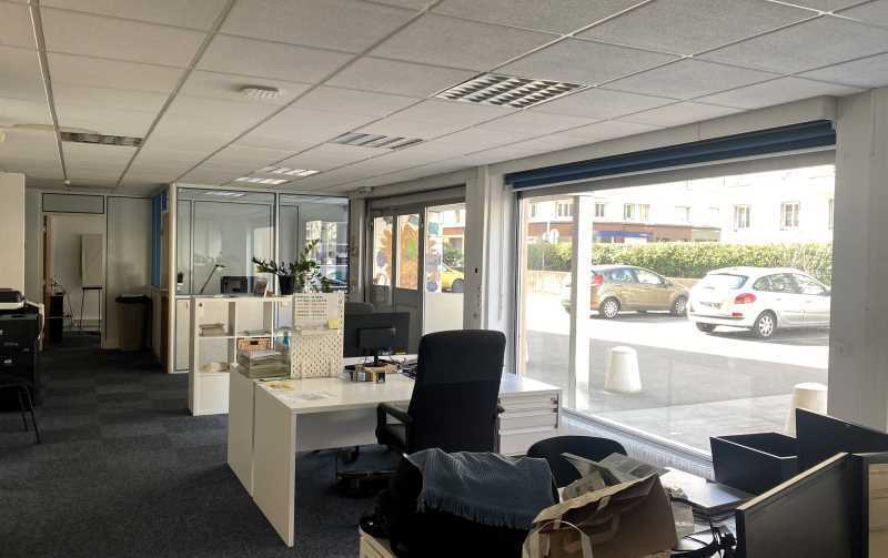 15-17 Rue Maurice Flandin, Lyon for lease - Interior Photo - Image 3 of 10