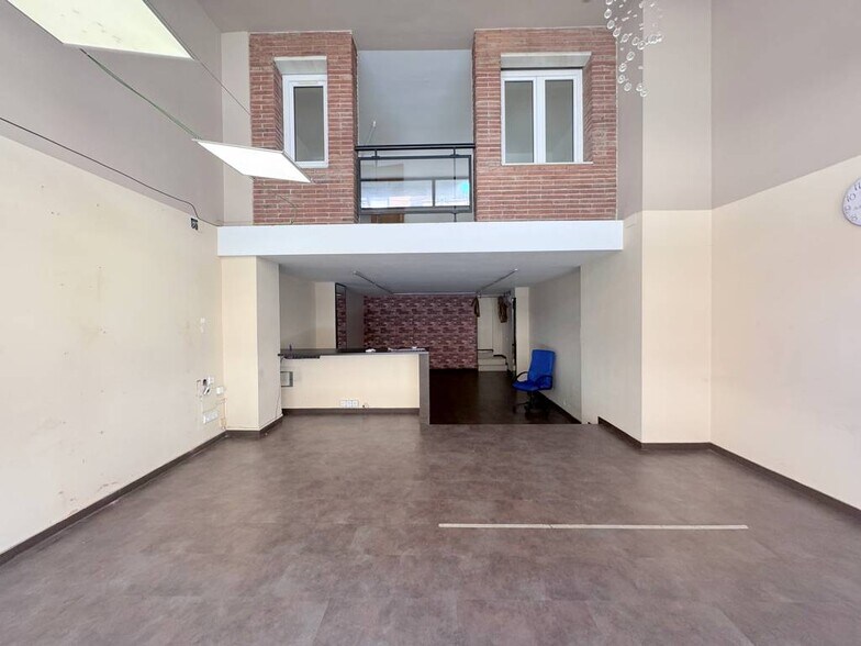Retail in Granollers, Barcelona for lease - Interior Photo - Image 3 of 3
