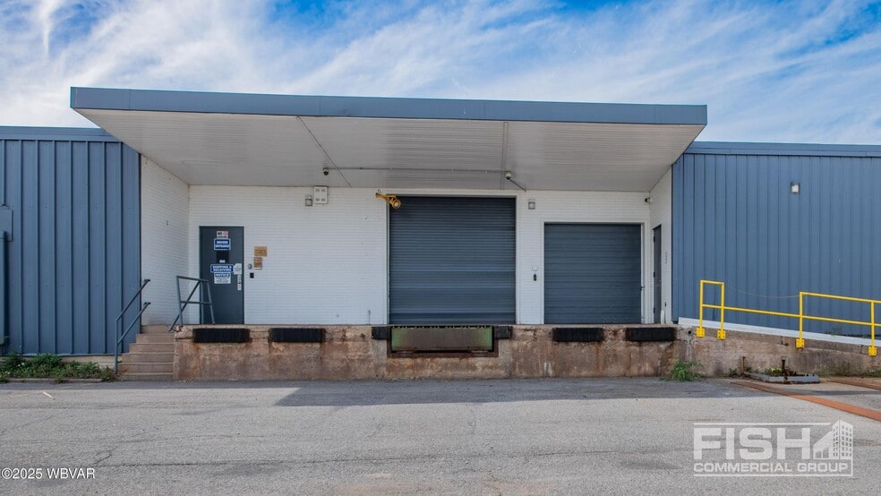 2250 Reach Rd, Williamsport, PA for lease - Building Photo - Image 3 of 9