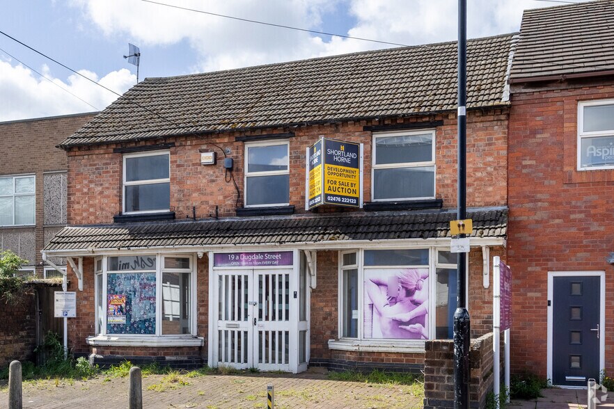 19 Dugdale St, Nuneaton à louer - Photo du bâtiment - Image 2 de 2