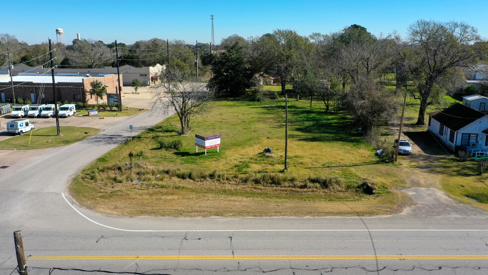 8107 Main Street, Fulshear, TX for sale - Aerial - Image 2 of 2