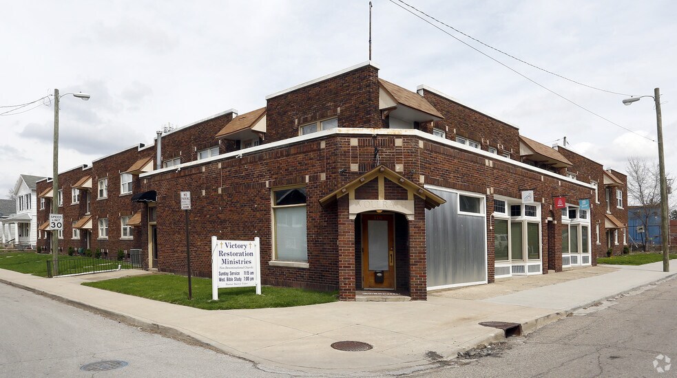 118 Palmer St, Indianapolis, IN à vendre - Photo du bâtiment - Image 2 de 13