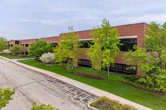 Plus de détails pour 4200 Cantera Dr, Warrenville, IL - Bureau à vendre