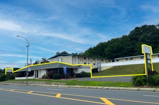 More details for 1515 Northampton St, Holyoke, MA - Retail for Sale