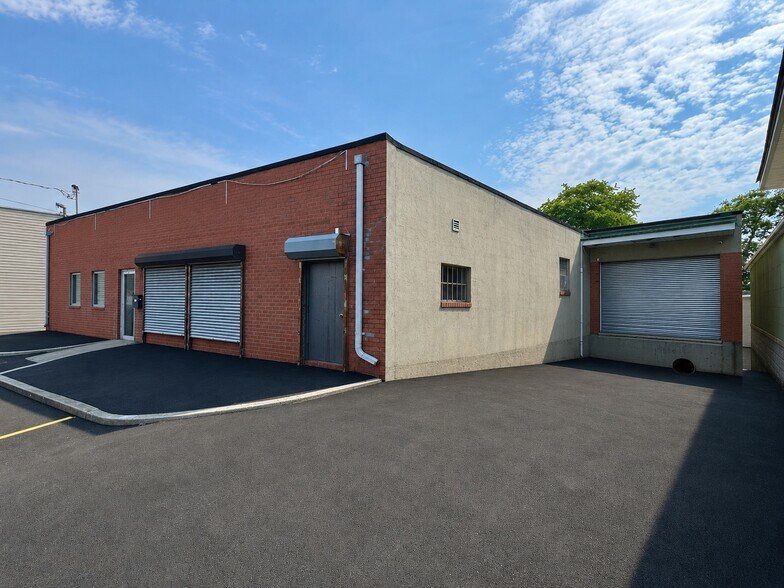120 New Hyde Park Rd, Franklin Square, NY for lease - Building Photo - Image 3 of 15