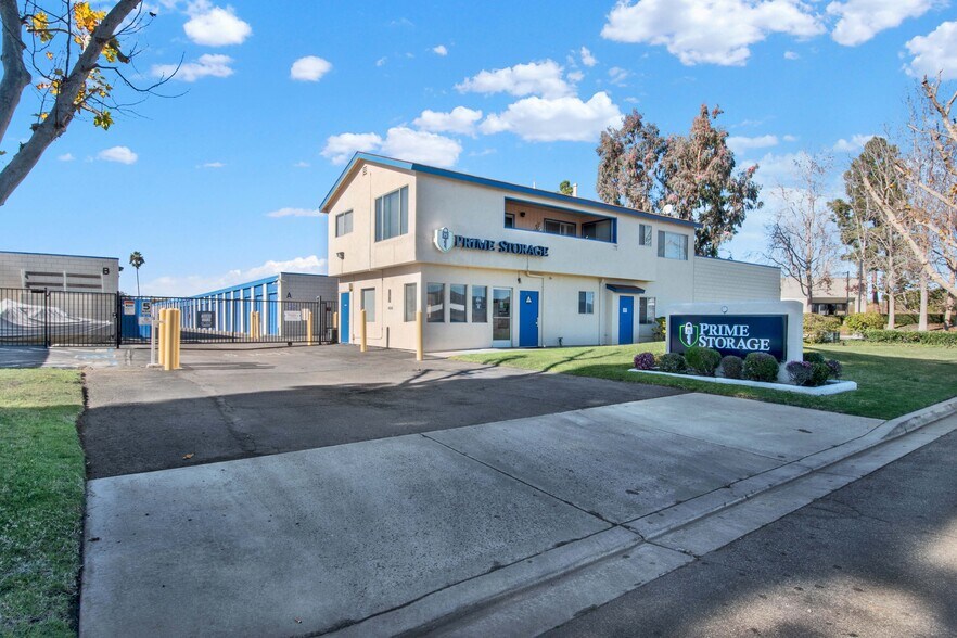 560 S Pacific St, San Marcos, CA à louer - Photo du bâtiment - Image 2 de 3