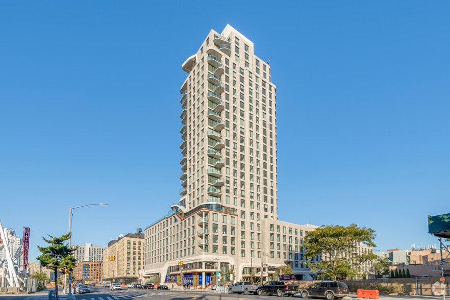 1515 Surf Ave, Brooklyn, NY à louer - Photo principale - Image 1 de 60