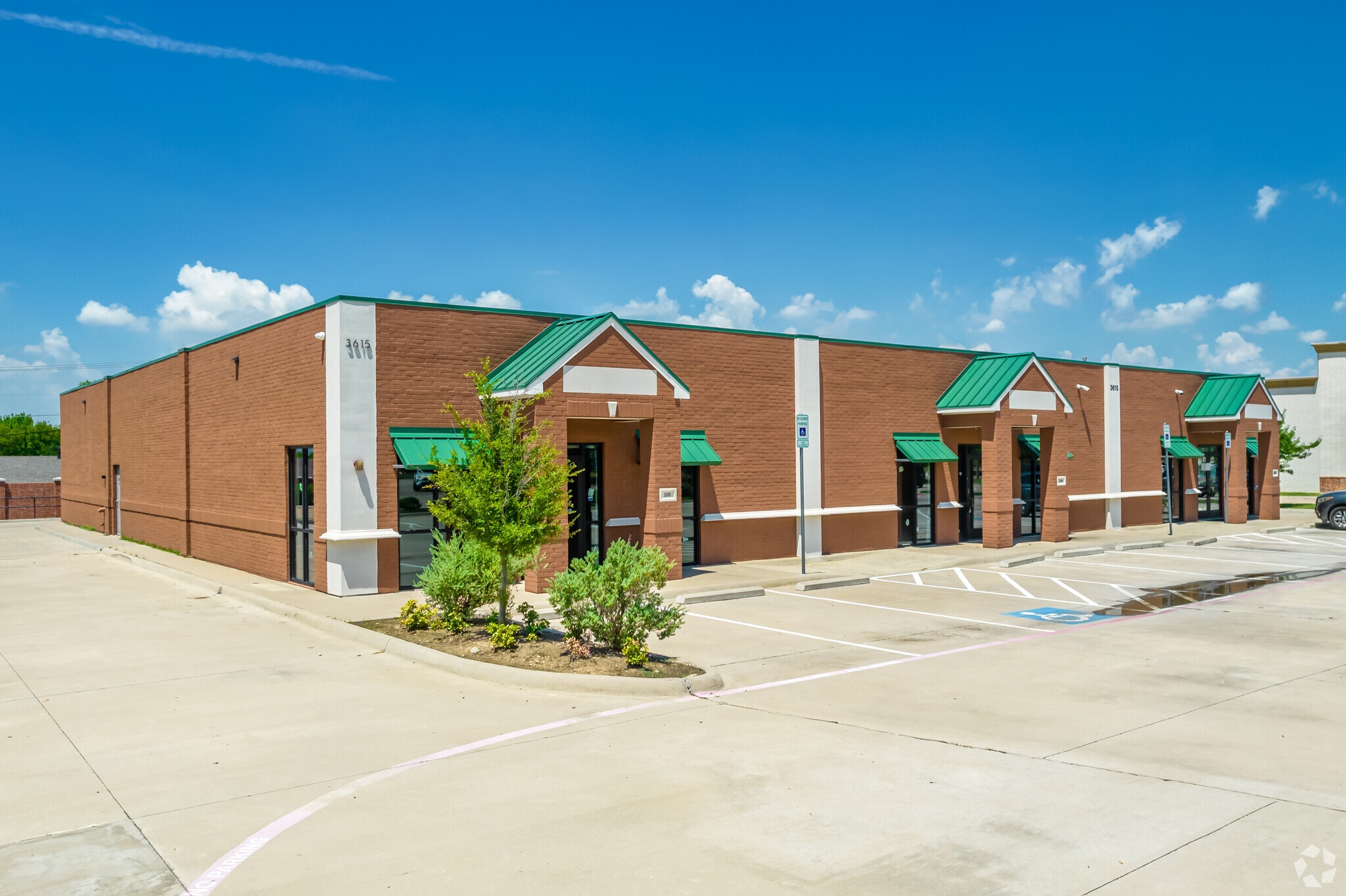 3615 N Belt Line Rd, Sunnyvale, TX à louer Photo du bâtiment- Image 1 de 44