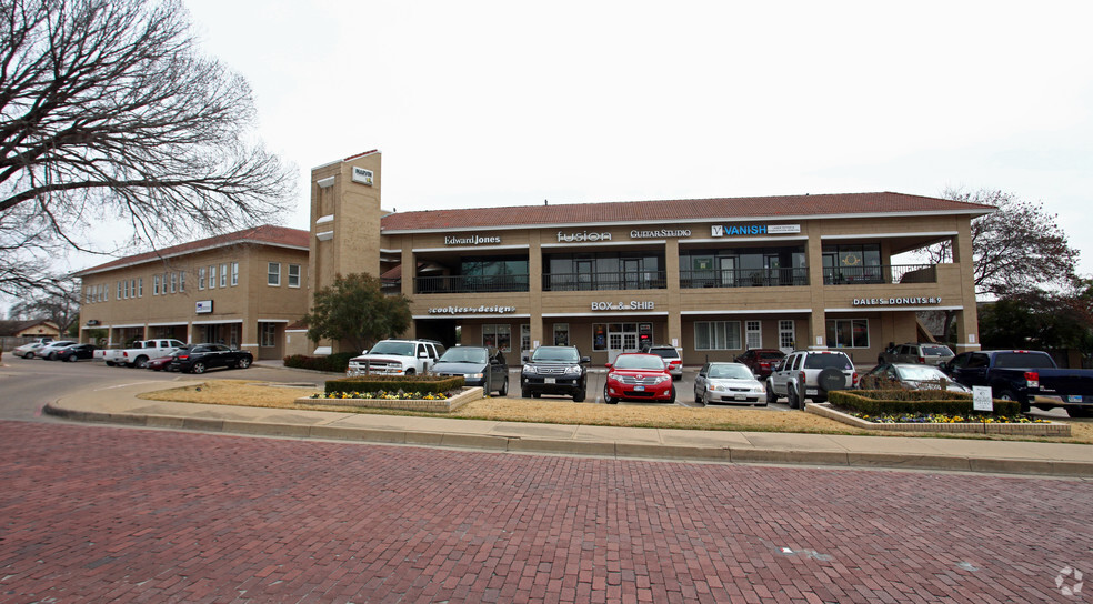 4455 Camp Bowie Blvd, Fort Worth, TX for lease - Primary Photo - Image 1 of 5