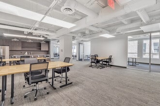 112 N Central Ave, Phoenix, AZ à louer Photo intérieure- Image 2 de 12