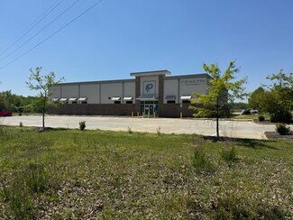 Plus de détails pour 2195 1st Ave, Opelika, AL - Bureau à vendre