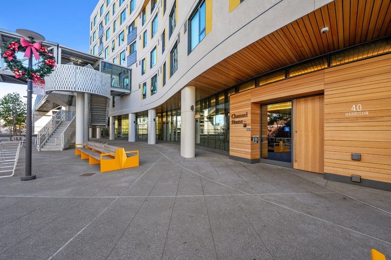 40 Harrison St, Oakland, CA for lease - Building Photo - Image 3 of 19