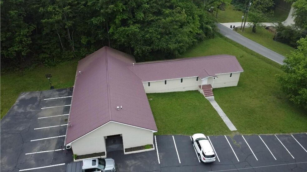 445 Schmitt Rd, Rossville, GA à vendre - Photo du bâtiment - Image 3 de 18