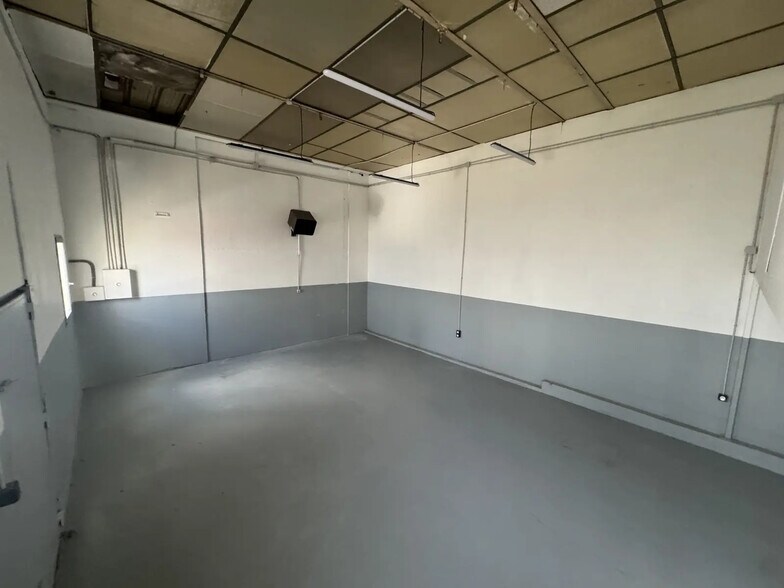 25 Rue Léon Jouhaux, Sartrouville for sale - Building Photo - Image 3 of 3