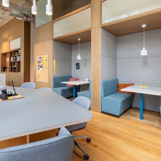 235 Carlaw Ave, Toronto, ON à louer - Photo intérieure - Image 2 de 7