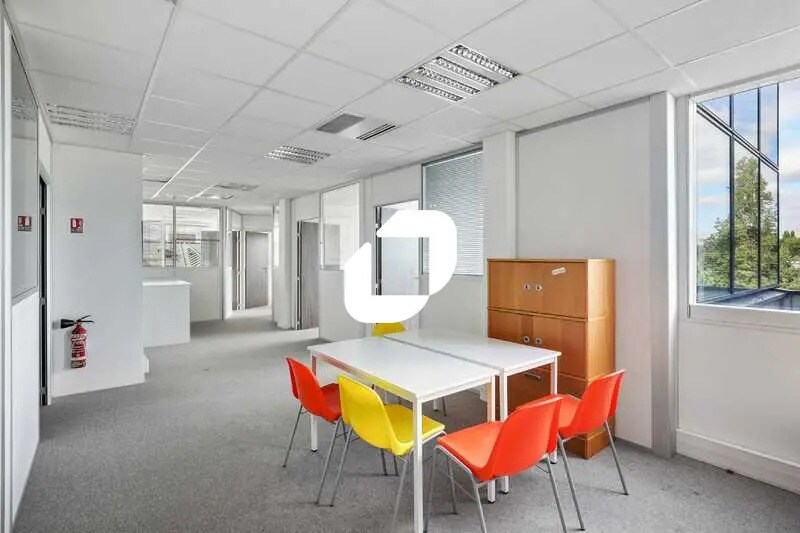 23 Avenue Louis Bréguet, Vélizy-Villacoublay à louer - Photo intérieure - Image 1 de 12