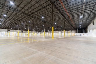 16522 Hunters Green Pky, Hagerstown, MD à louer Photo intérieure- Image 2 de 12