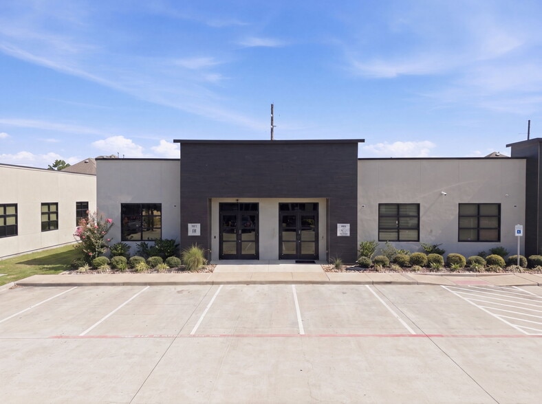 8118 Fry Rd, Cypress, TX for sale - Building Photo - Image 1 of 16