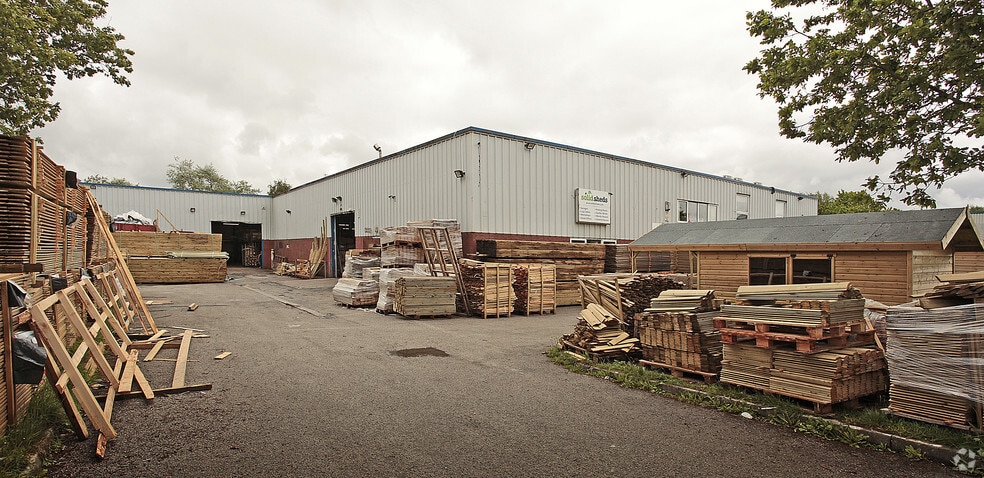 10 Greenhey Pl, Skelmersdale à louer - Photo du bâtiment - Image 2 de 4