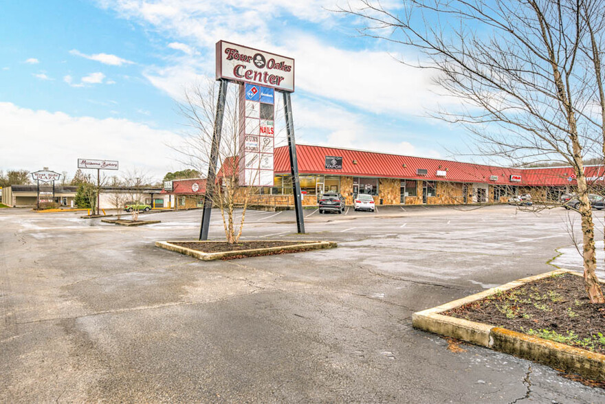 1954 Oak Ridge Tpke, Oak Ridge, TN for sale - Building Photo - Image 1 of 1