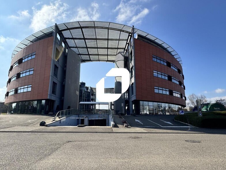 1 Avenue De L'Europe, Schiltigheim à louer - Photo du bâtiment - Image 3 de 14