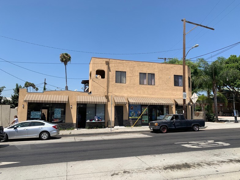 411-419 N Rowan Ave, Los Angeles, CA à vendre - Photo du bâtiment - Image 2 de 5