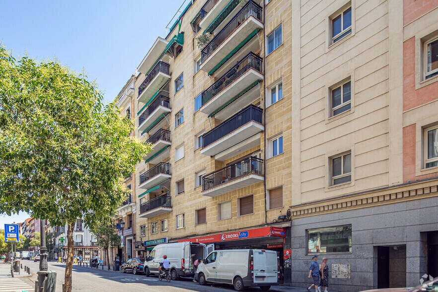 Calle de Toledo, 109, Madrid, Madrid à vendre - Photo du bâtiment - Image 2 de 4
