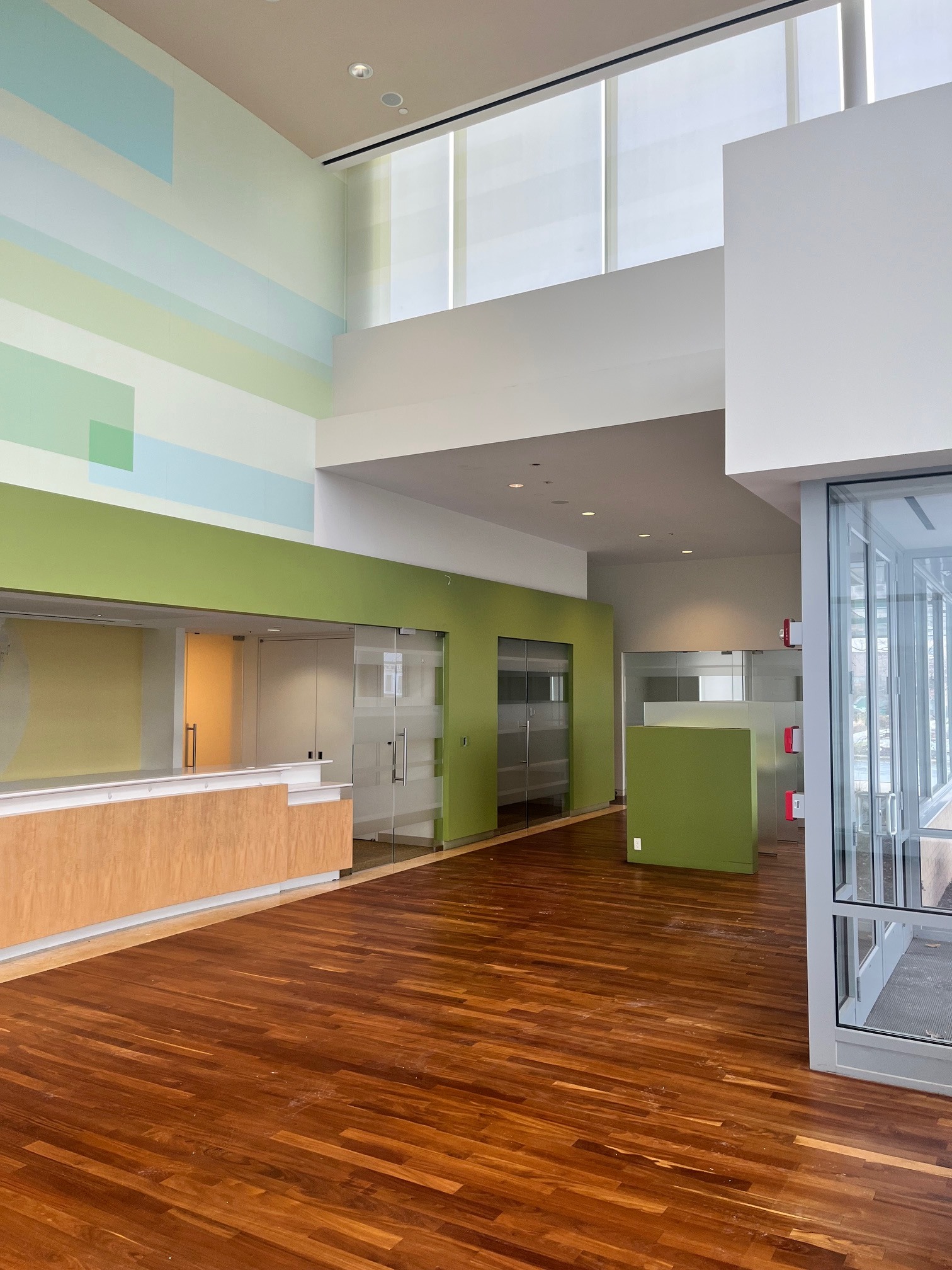 1823 Freedom Dr, Naperville, IL for sale Interior Photo- Image 1 of 4