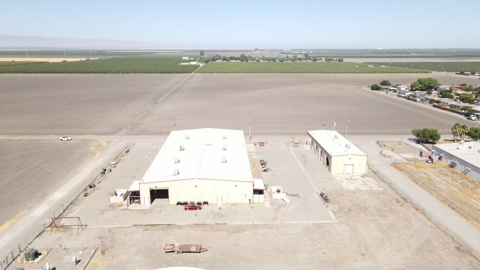 9165 S Colusa St, San Joaquin, CA à vendre - Photo du bâtiment - Image 2 de 7