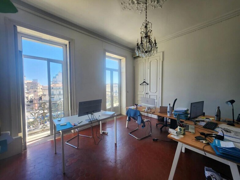 Office in Montpellier for lease - Interior Photo - Image 3 of 10