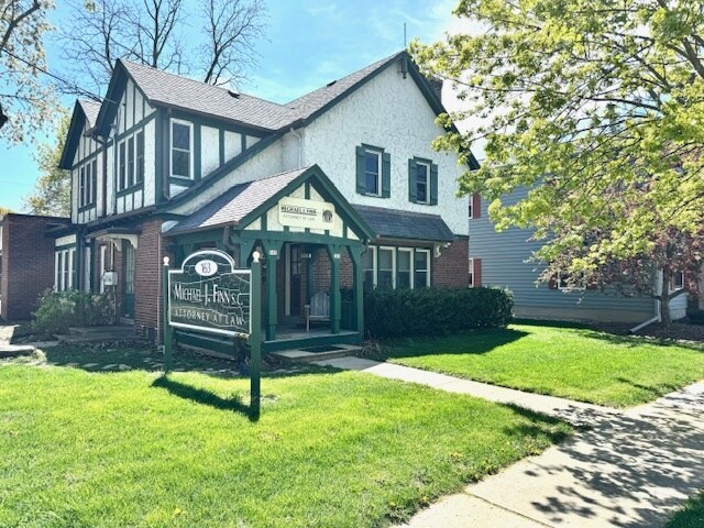 163 E Capitol Dr, Hartland, WI for sale Building Photo- Image 1 of 1