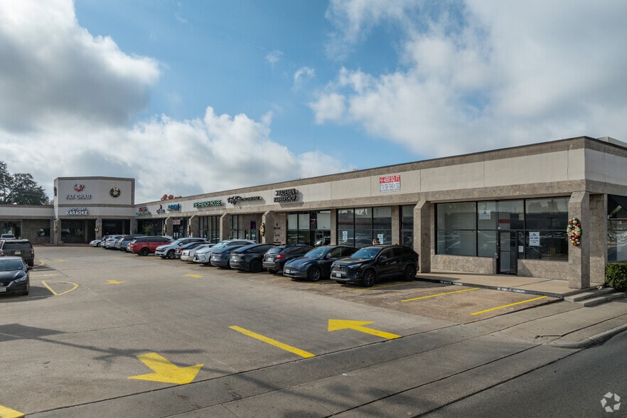 5901 Westheimer Rd, Houston, TX for lease - Building Photo - Image 2 of 7
