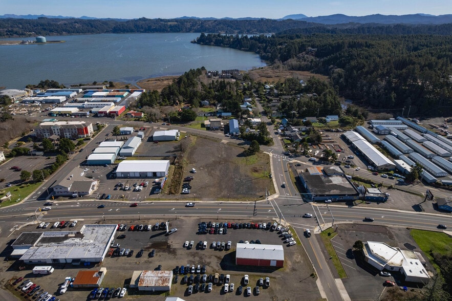 3335 S Coast Hwy, Newport, OR for sale - Building Photo - Image 3 of 4