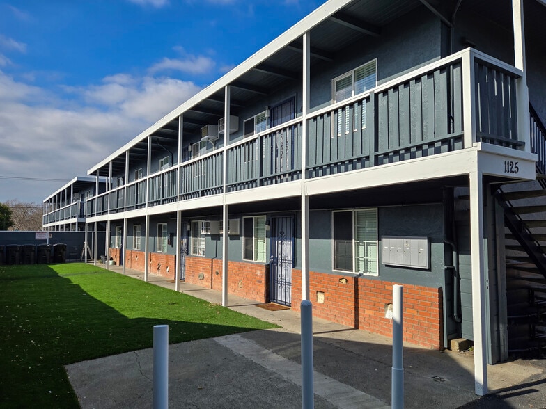 1124 Union Ave, Fairfield, CA à vendre - Photo du bâtiment - Image 2 de 22