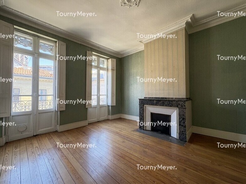 45 Rue D'Alsace Lorraine, Toulouse à louer - Photo du bâtiment - Image 3 de 8