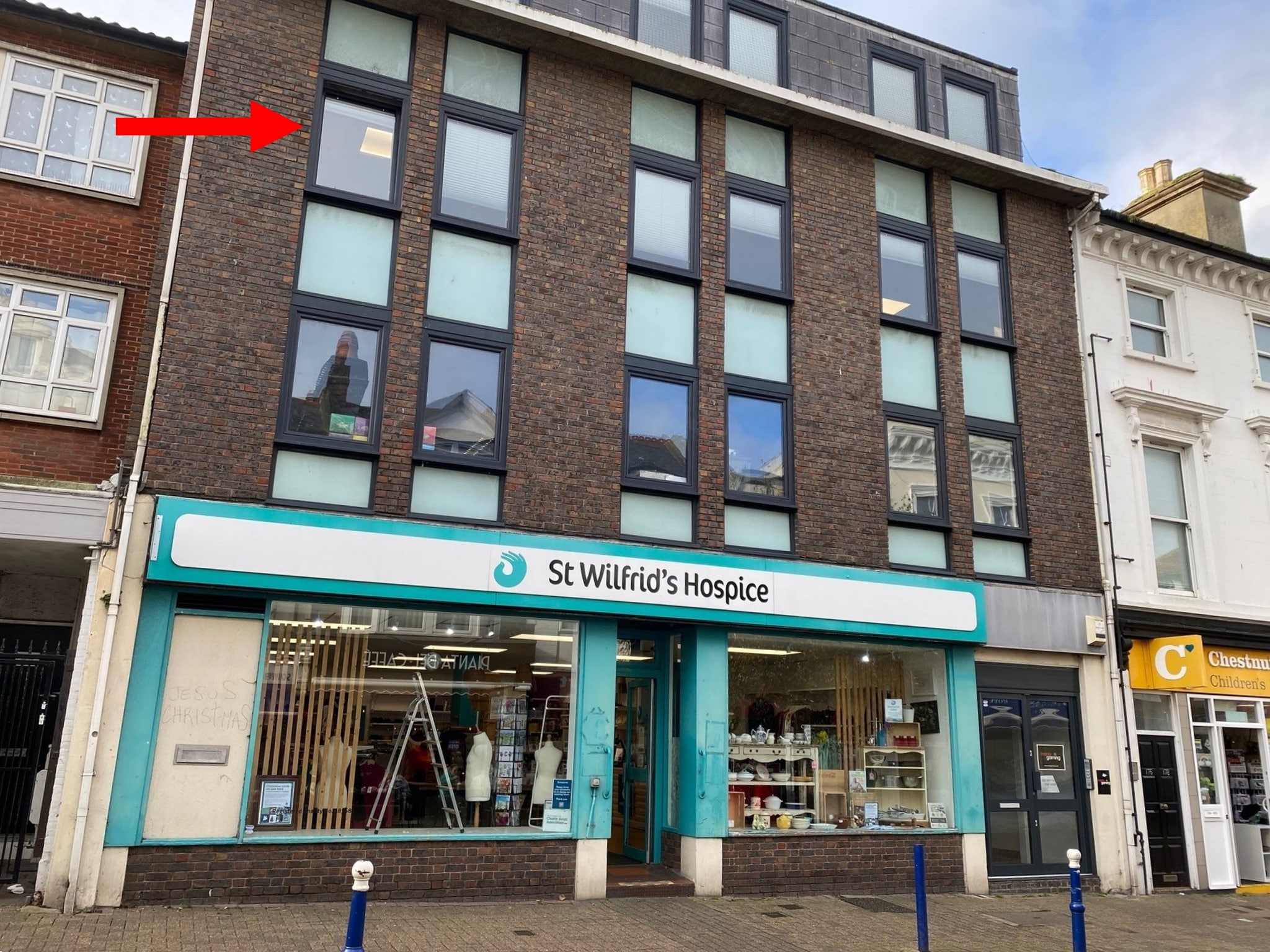 182-186 Terminus Rd, Eastbourne for lease Building Photo- Image 1 of 7