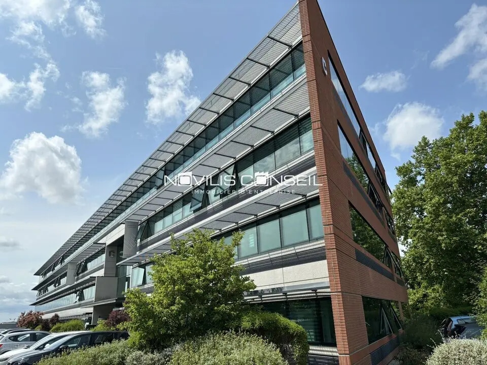 Office in Balma for lease Building Photo- Image 1 of 10